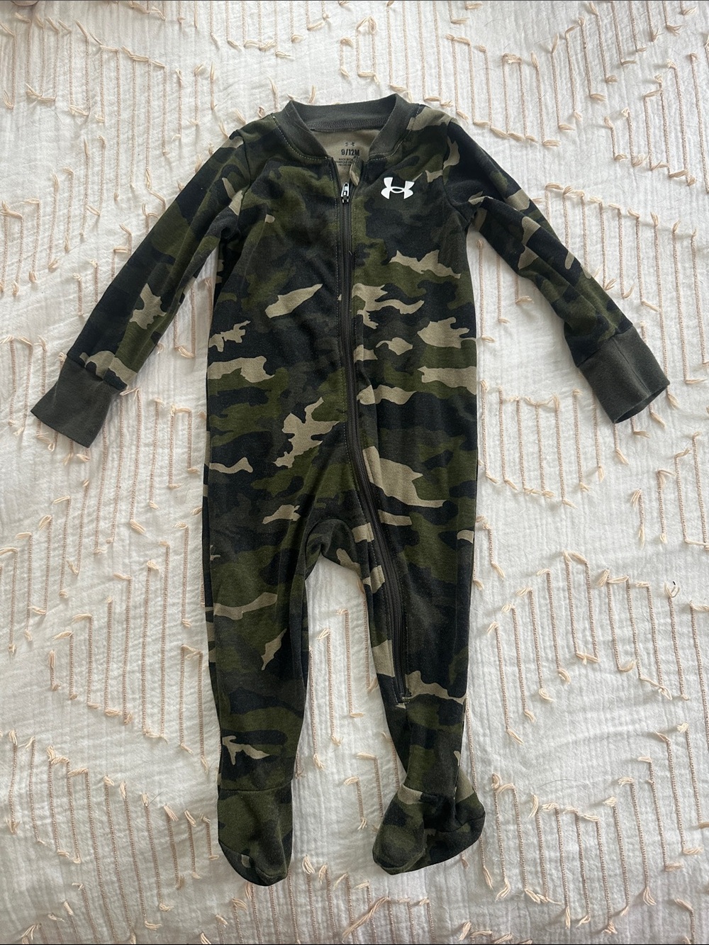 Under Armour Kids Camouflage Zip Footed Pajamas - Olive & Black